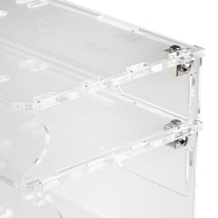 Detail of a riser corner showing the connector cube and screw fixing